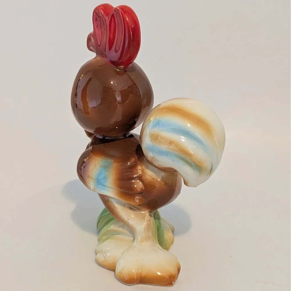 Vintage Norcrest Kitschy Anthropomorphic Rooster Salt And Pepper Shakers